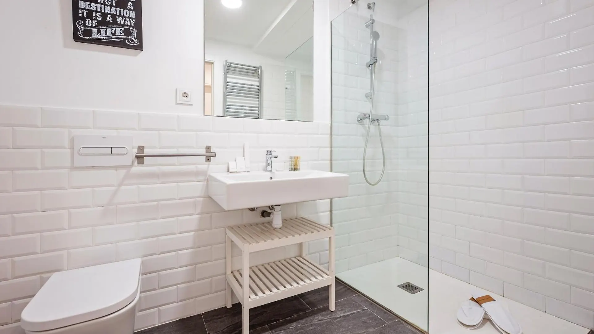 Urgell Apartment Barcelona