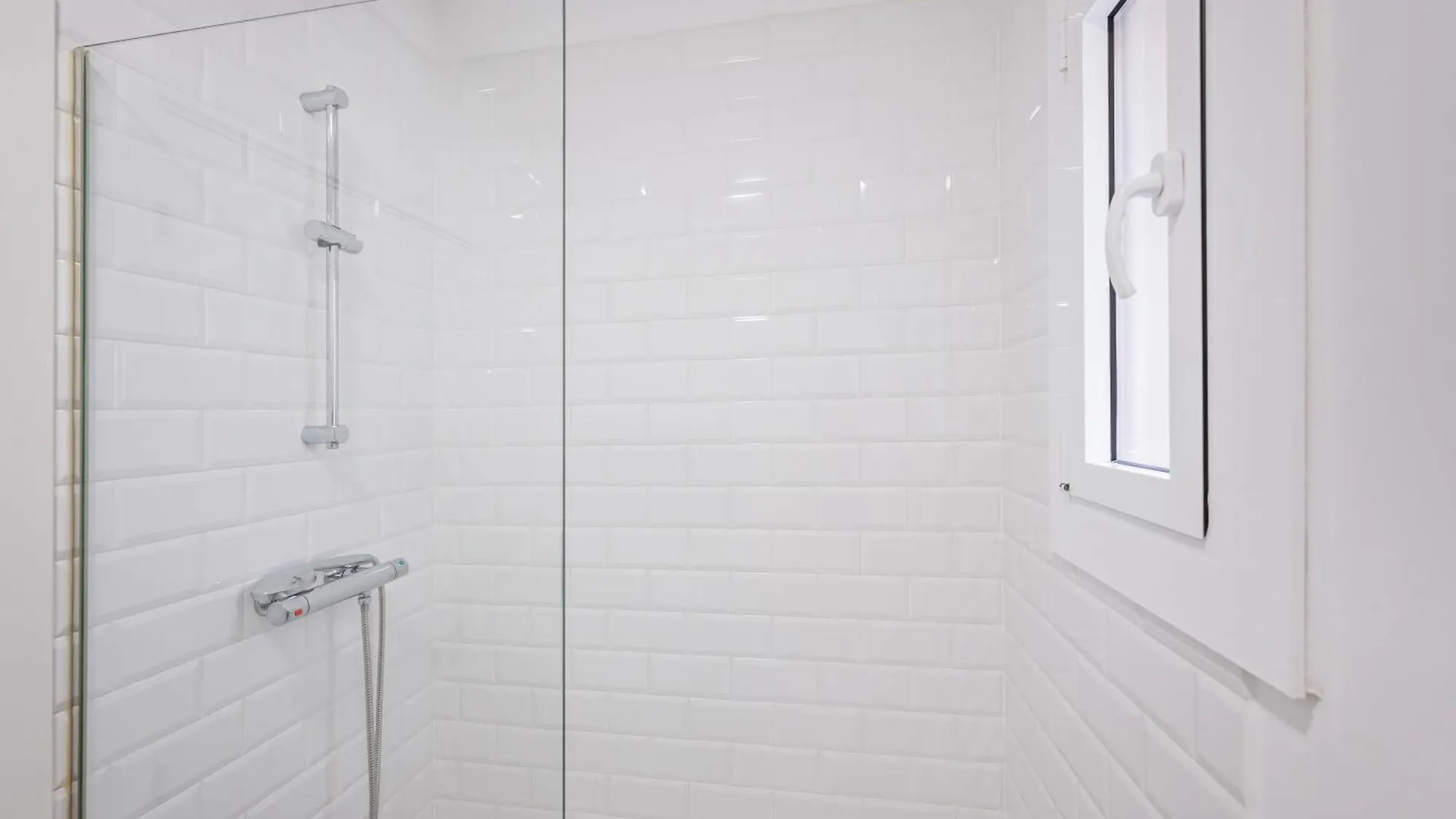 Urgell Apartment Barcelona